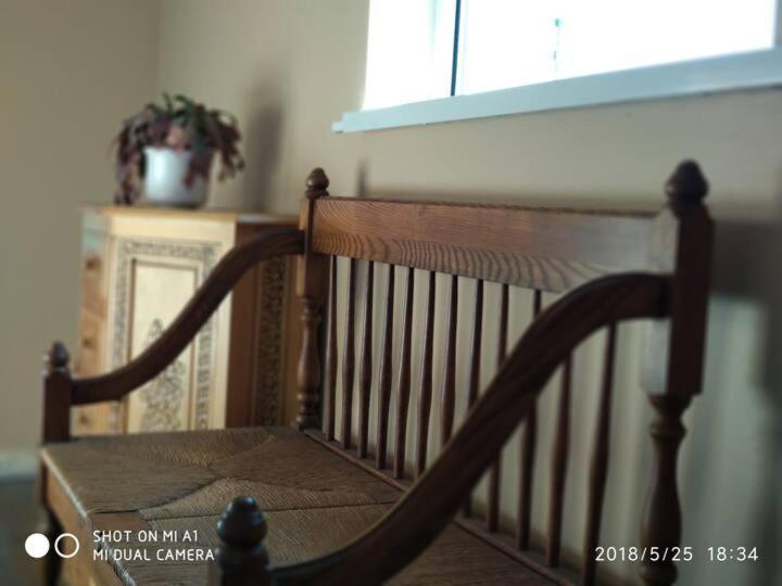 Charming Cottage 4 Bedroom Acton  Exterior photo